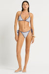 Isla Triangle in  | bond-eye swim