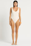 Lucia One Piece