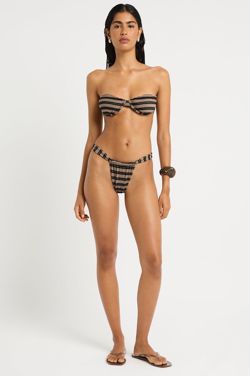 Lowri Balconette in Black / Sandstone - Giovanna Detail Crop