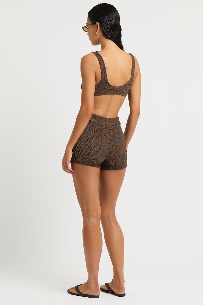 Dom Short in Cocoa - Nina Back
