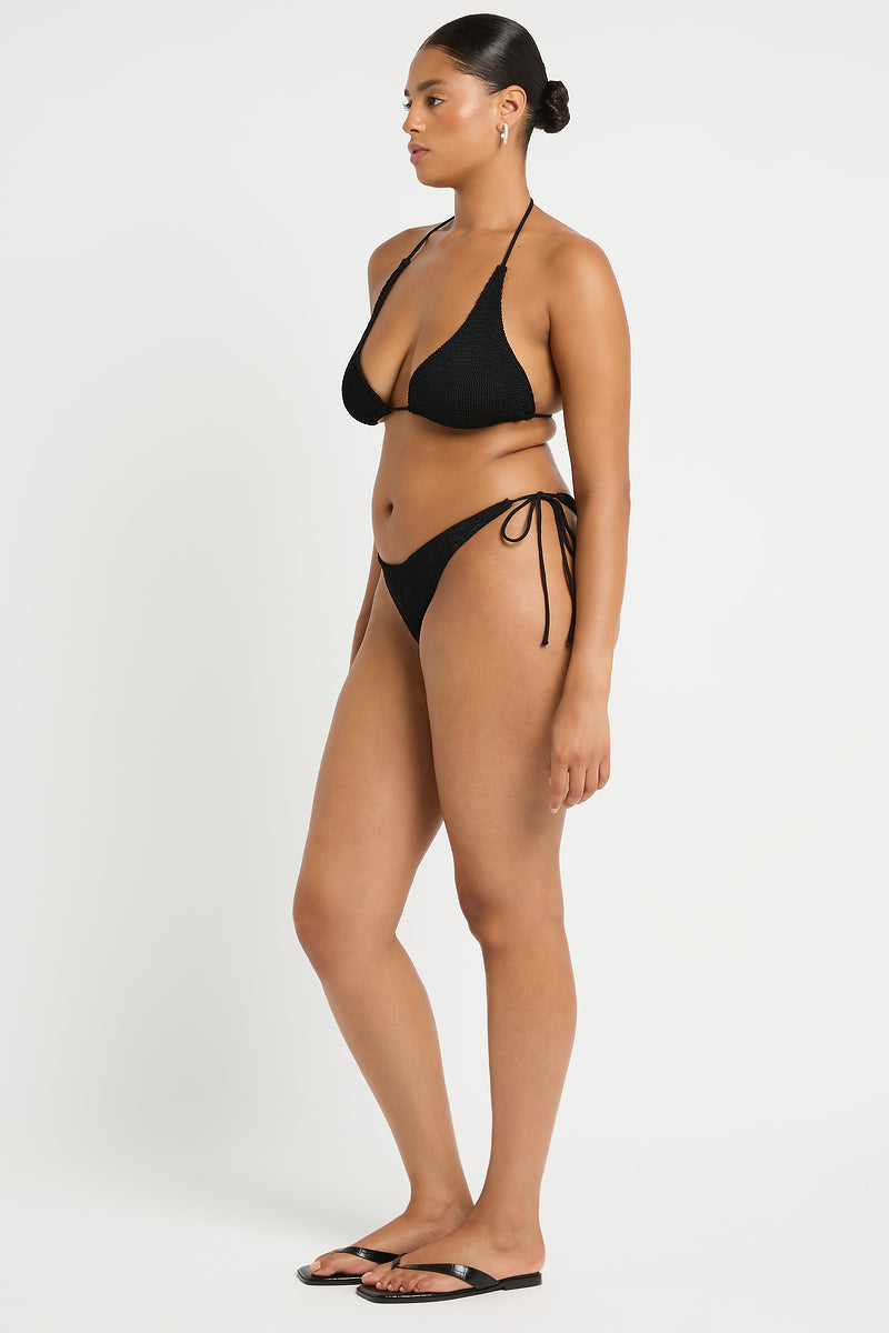 Curve Serenity Brief in Black - Amanda Side