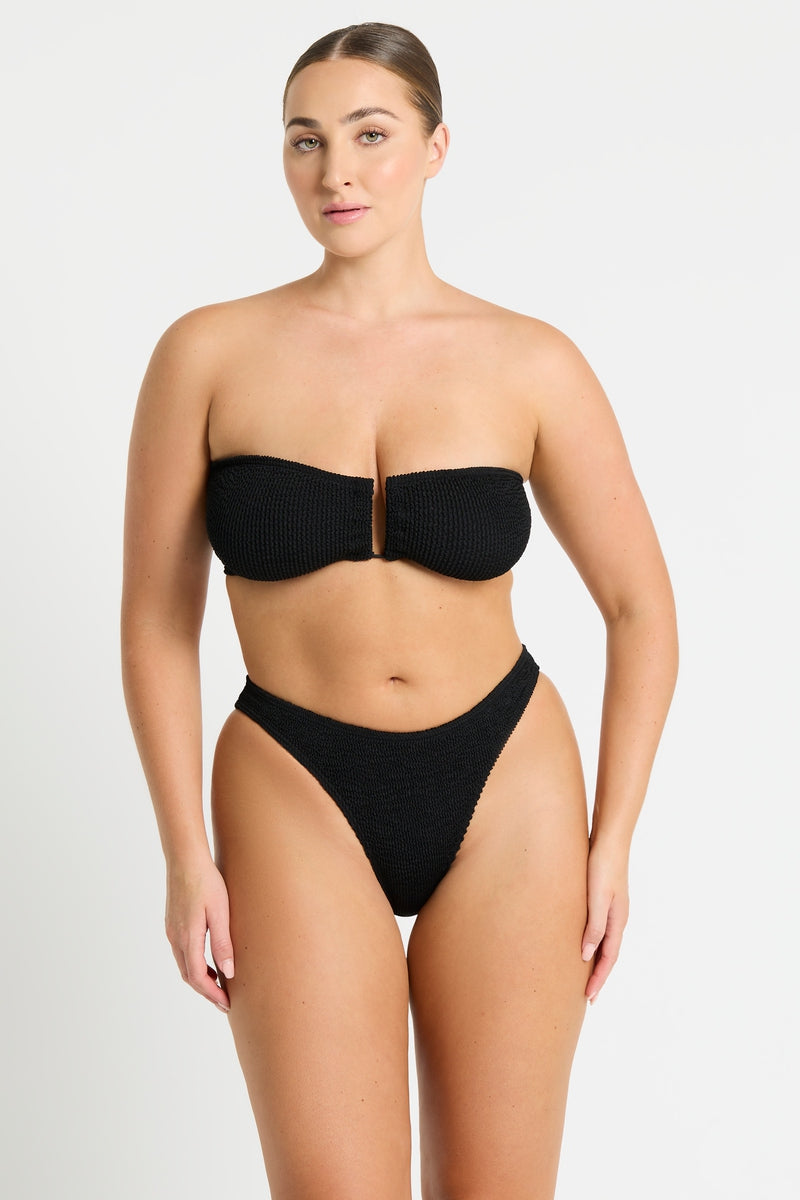 Blake Bandeau in Black Recycled