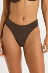 Olivia Brief