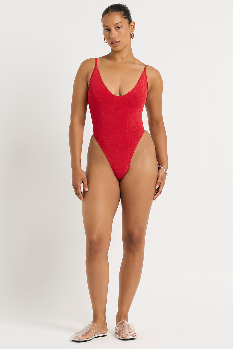 Everly One Piece