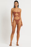 Lark One Piece